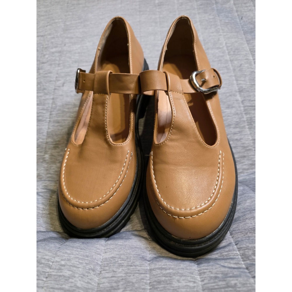 1463 ZBY Coutgo Tan Faux Leather T-Strap Mary Jane Shoes Chunky Lug Sole Sz 6.5